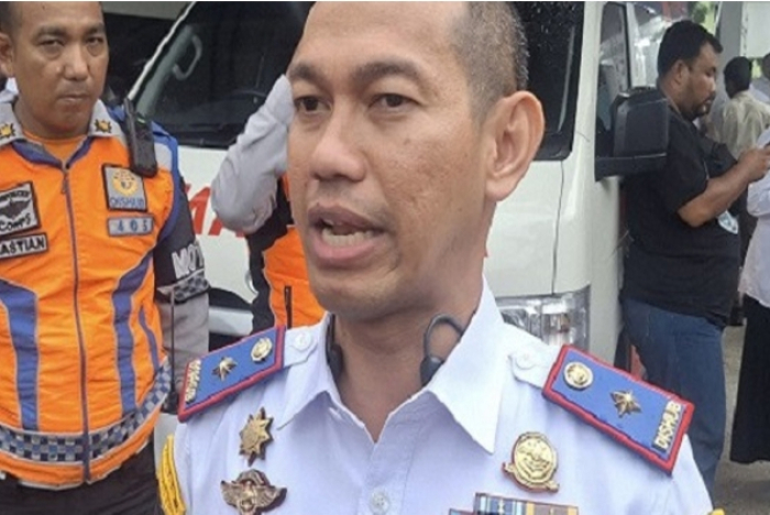 Revitalisasi JPO Sudirman Tahap Pemasangan Lampu Hias, Spot Ikonik di Pekanbaru Segera Rampung