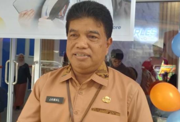 Awas ! Disdik Pekanbaru Bakal Sanksi Sekolah yang Nekat Jual Baju Seragam Sekolah
