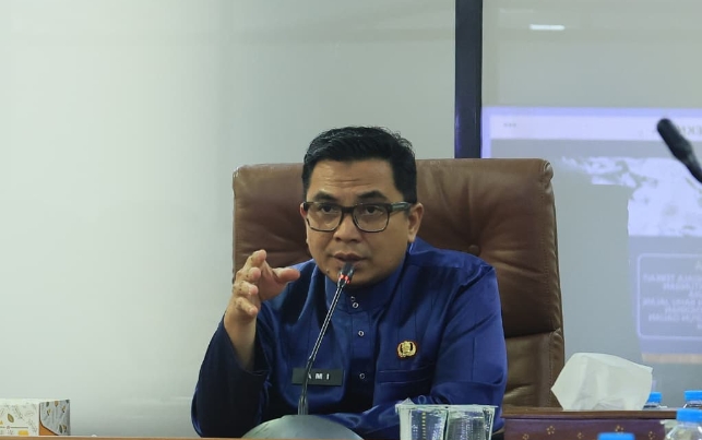 Pemko Pekanbaru Segera Tertibkan Kembali Kabel Fiber Optik