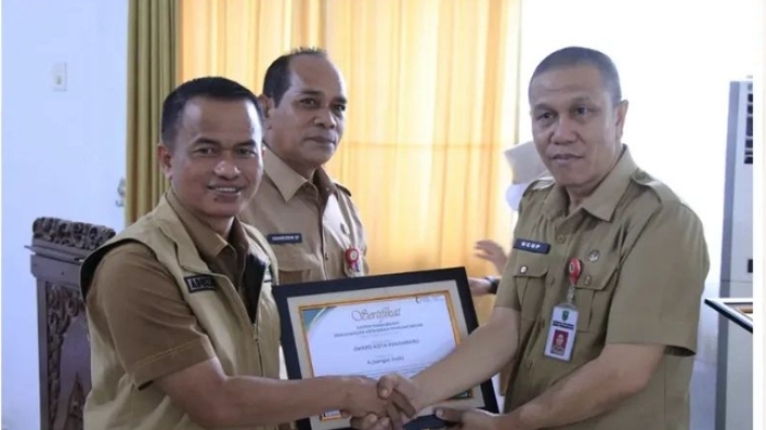 OKKPD Pekanbaru Raih Sertifikasi Sistem Manajemen Pengawasan Pangan Bapanas