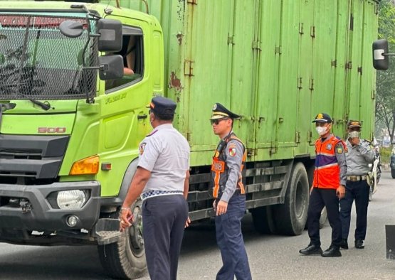 Dishub Pekanbaru Perketat Pengawasan Truk Besar, 47 Kendaraan Ditilang