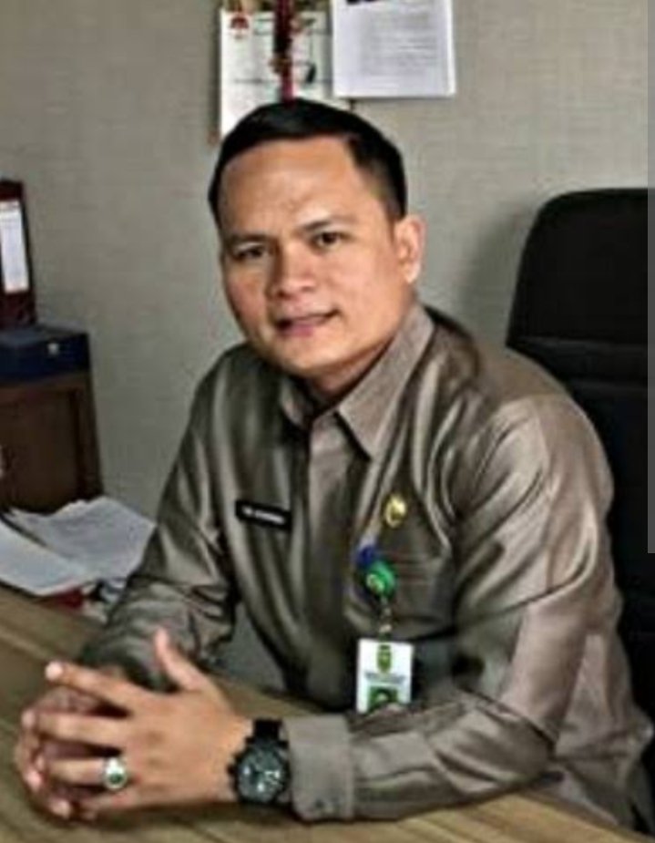 Pemprov Riau Cairkan Bansos Pendidikan Rp6,7 Miliar untuk 1.138 Mahasiswa