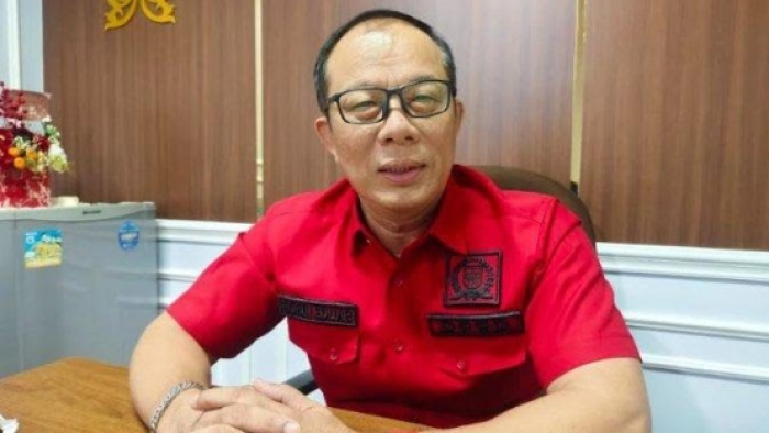 Sampah Menumpuk Dua Pekan Tak Diangkut Pihak Ketiga, Ketua Komisi I DPRD Minta Pemko Pekanbaru Bertanggung Jawab