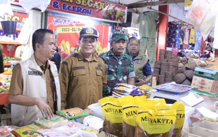 Tim Satgas Pangan DKP Pekanbaru Pastikan Pasokan Minyakita Aman di Pasaran