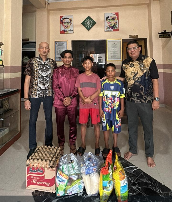 Pasca Idul Fitri, Managemen New Paragon dan Grand Dragon Kembali Salurkan Sembako Didua Panti Asuhan