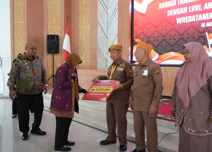 Kobarkan Semangat Perjuangan Sultan Siak, Pemkab Siak Naikkan Sagu Hati Veteran 300 Persen