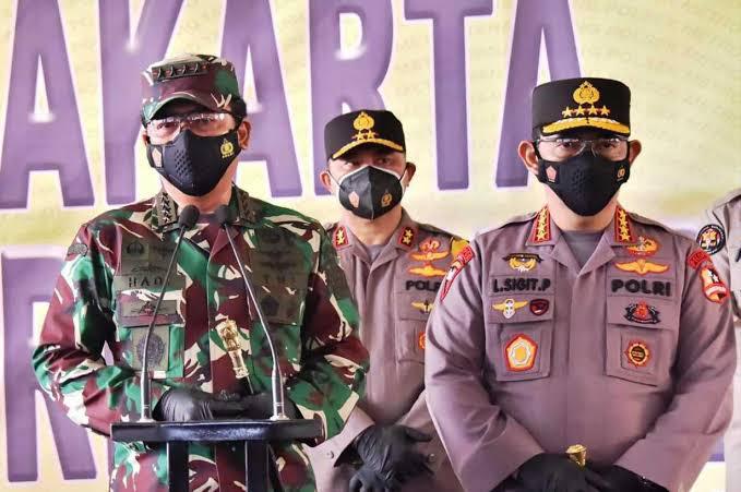 Panglima dan Kapolri Beri Arahan Anggota TNI-Polri Di Papua, Jenderal Sigit : Pemerintah Konsen Dan Fokus Bangun Papua
