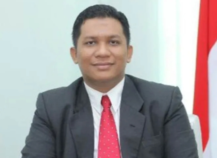 Krisis Adab, Eksodus Otoritas dan Bayang-Bayang Pengkhianatan Intelektual