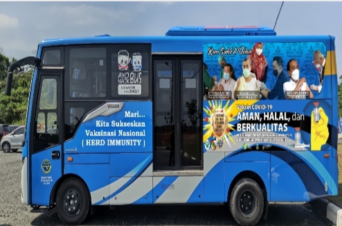 Luncurkan Lima Bus Vaksin Keliling, Masyarakat Cukup Tunjukkan KTP