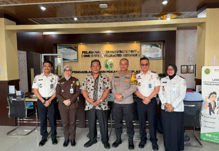Terus Gencar Perkuat Sinergitas dengan APH, Kalapas Pekanbaru Kunjungi Pengadilan Negeri Pekanbaru