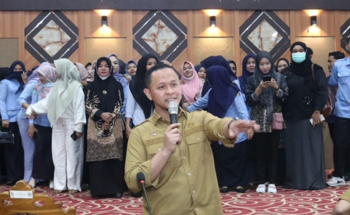 Wali Kota Pekanbaru Tanggapi Aduan  THL RSD Madani Soal Dugaan Praktik Pungli, Jika Terbukti Akan Diserahkan Kepihak Kepolisian 