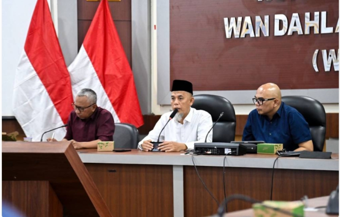 Setelah Tinjau Langsung, Walikota Dumai Adakan Rapat Penataan Bantaran Sungai Dumai Bersama Masyarakat