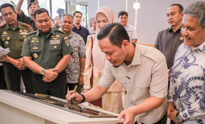 Walikota Pekanbaru Resmikan Launching WellABe Clinic di Jalan Sultan Syarif Kasim