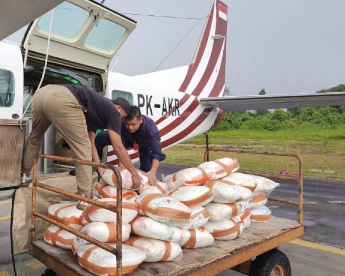 Upaya Pencegahan Karhutla dengan OMC, 5 Ton Garam Sudah Disemai