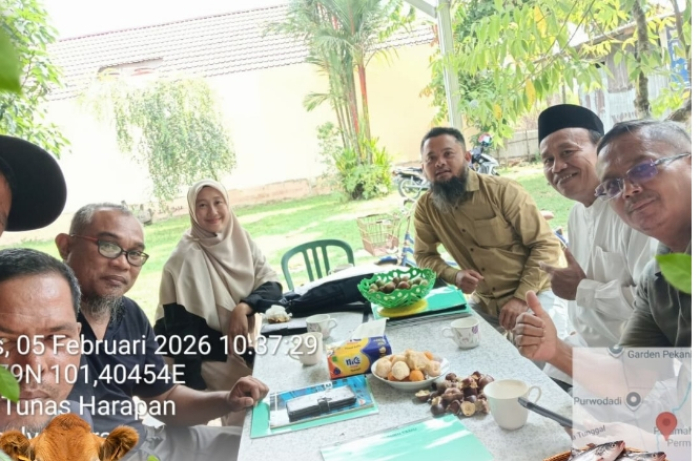 Tingkatkan Produksi, Penyuluh Perikanan Distankan Pekanbaru Dampingi Kelompok Mina Sumber Berkah