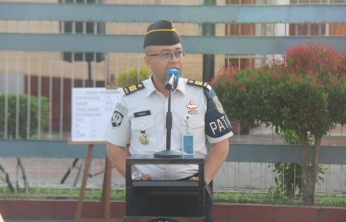 Apel Pagi Lapas Kelas IIA Pekanbaru, Kasi Adm Kamtib Tekankan Kewaspadaan Jelang Bulan Puasa