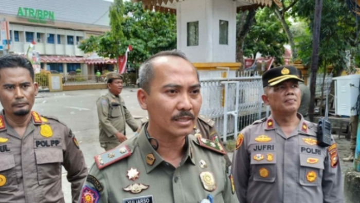 Kasatpol PP Ingatkan Pedagang Takjil di Pekanbaru Jangan Jualan di Bahu Jalan