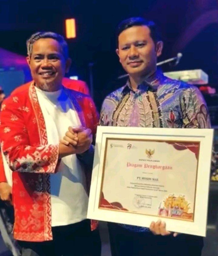 Bupati Pelalawan H. Zukri Resmi Tutup Helat Pelalawan ke-27 Tahun, PT Musim Mas Raih 3 Penghargaan