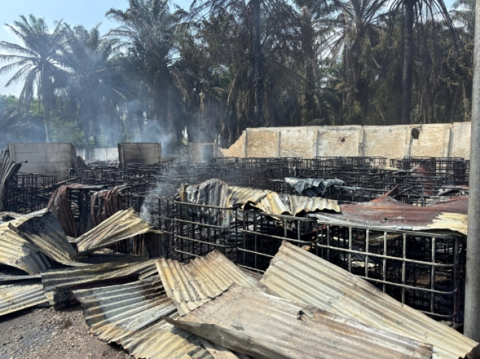 Detik-detik Kebakaran Gudang Solar Ilegal di Marpoyan Pekanbaru, Berawal dari Percikan Api Kabel Listrik