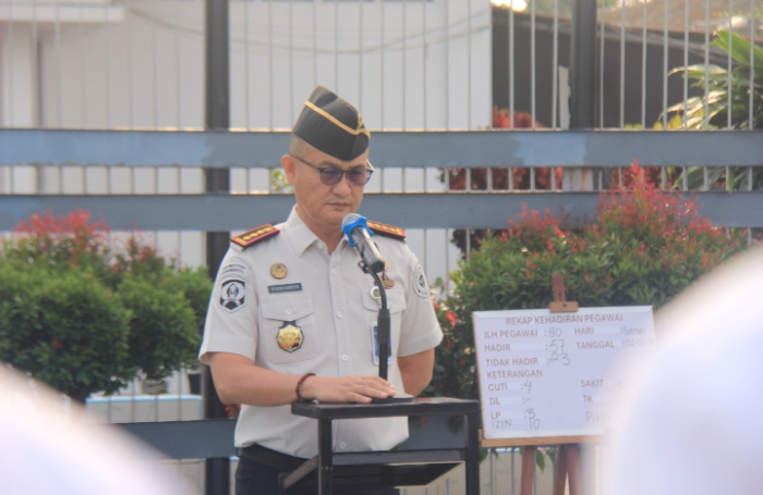 Pimpin Apel Pagi, Yuniarto Komit Bersihkan Lapas Pekanbaru dari HP, Pungli, dan Narkoba