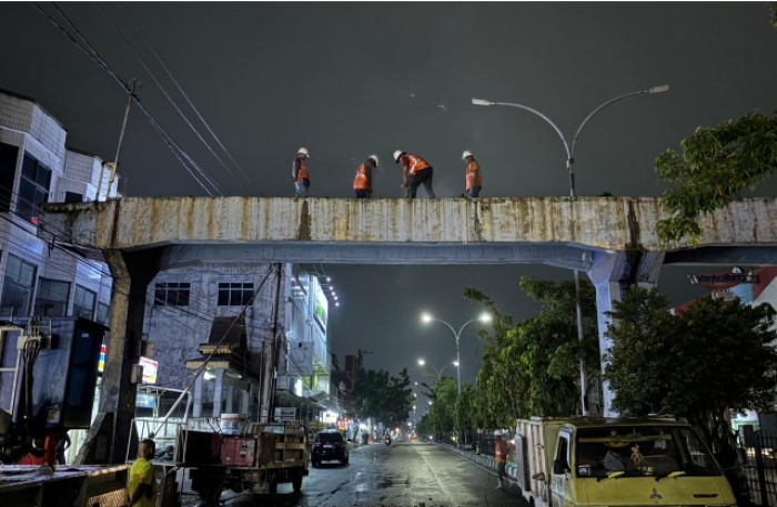 Tata Estetika Kota, Pemko Pekanbaru Kembali Bongkar JPO di Tuanku Tambusai