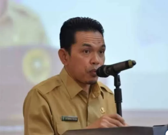 Masih Ada Sisa Kuota, Plt Kadisdik Riau Minta SMA/SMK Negeri Isi Kekosongan Bangku Siswa Baru