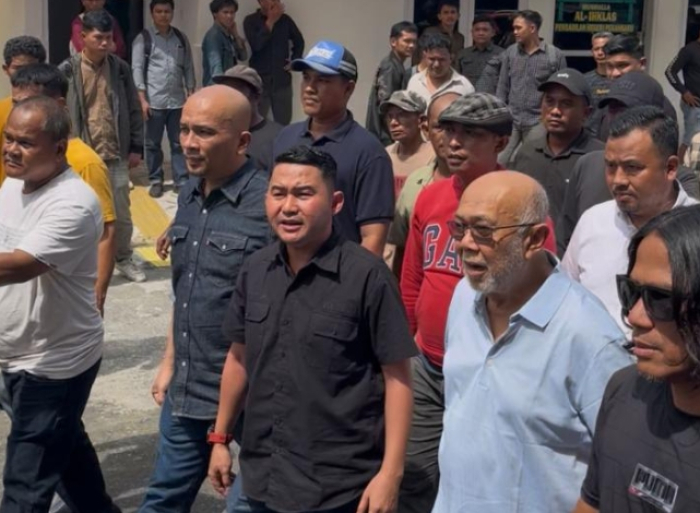 Didampingi Ratusan Kader PP, Arsadianto Rachman Saksikan Sidang Abdul Wahid, Musliadi: Ini Tambahan Energi Positif