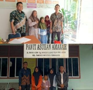 Raut Gembira Anak Panti Disambangi Tim Jumat Berkah New Paragon dan Grand Dragon